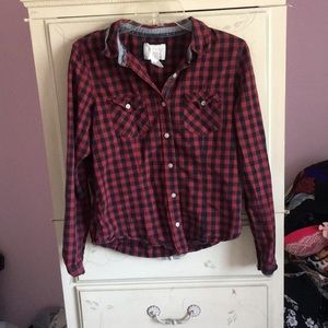 Thin plaid shirt